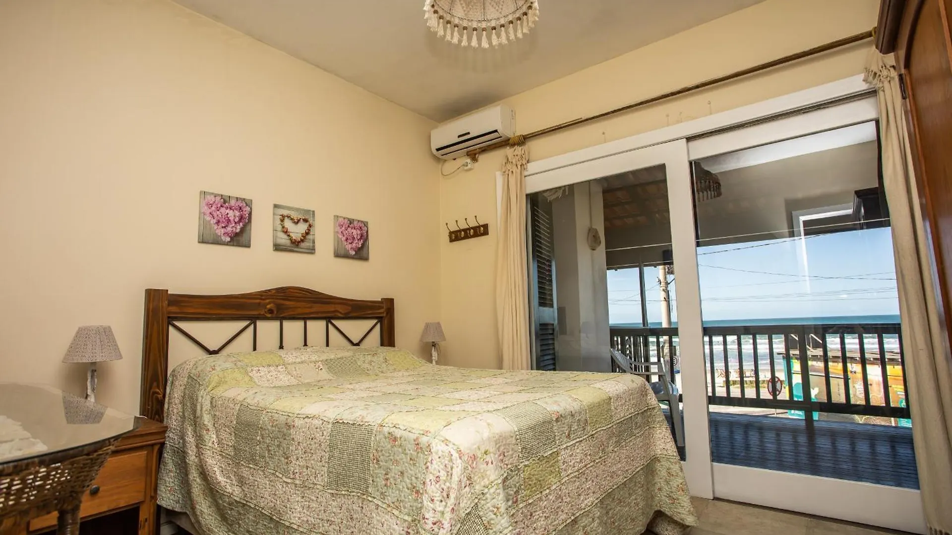 Duplex No 03 De 3 Quartos Frente Ao Mar بومبينهاس